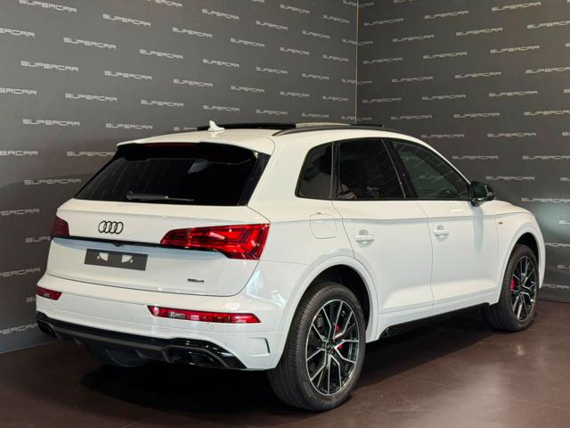 Audi Q5 40 TDI 204 CV quattro S tronic Identity Black - foto 3 di 4