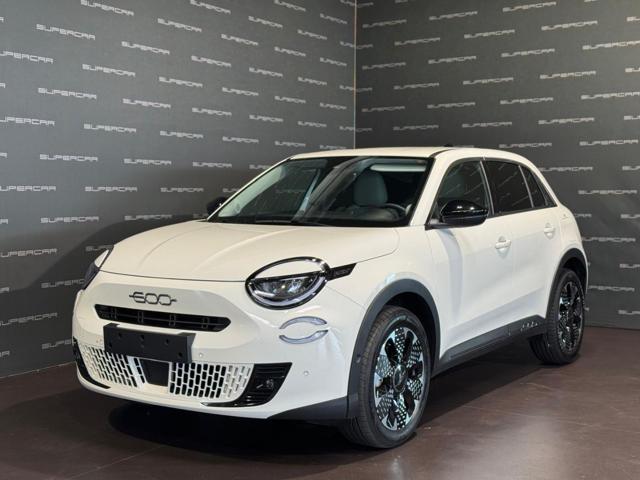 Fiat 600 Hybrid 110 CV DCT MHEV La Prima, del 2025, 34.000 km, in vendita a Cittadella (PD)