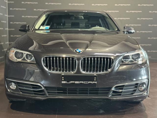 BMW 525 d xDrive Touring Luxury - foto 2 di 4