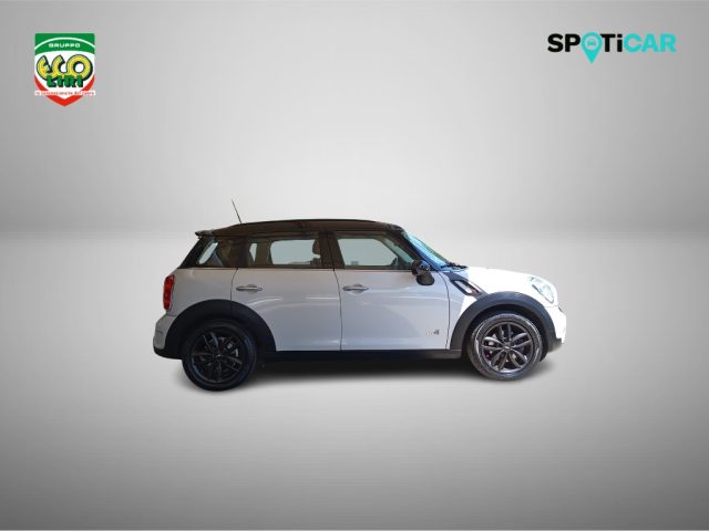MINI Countryman Mini Cooper D Countryman ALL4 - foto 4 di 4
