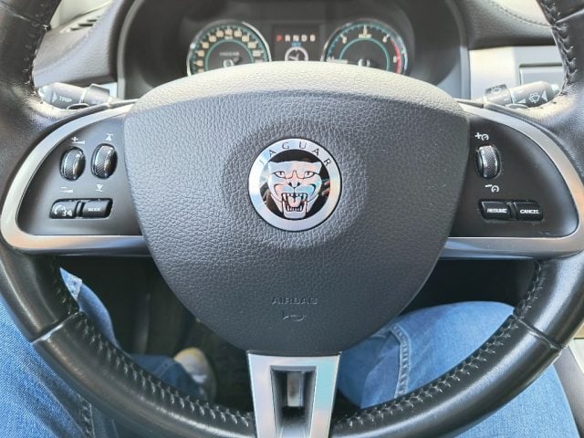 Jaguar XF 2.2 D 200 CV Premium Luxury, del 2014, 150.000 km, in vendita a San Giorgio A Liri (FR)
