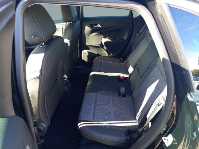 Opel Crossland Crossland Elegance 1.2 T 130cv AT6, del 2025, 10 km, in vendita a San Giorgio A Liri (FR)