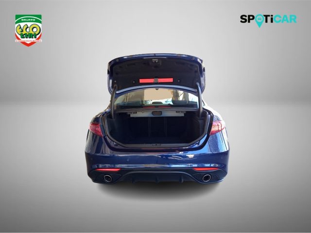 Alfa Romeo Giulia 2.2 Turbodiesel 190 CV AT8 Executive - foto 4 di 4