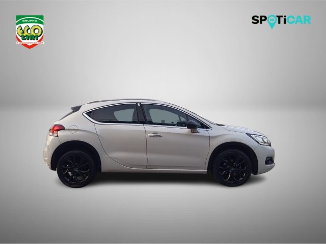 DS Automobiles DS 4 Crossback BlueHDi 120 S&S EAT6 Sport Chic - foto 4 di 22