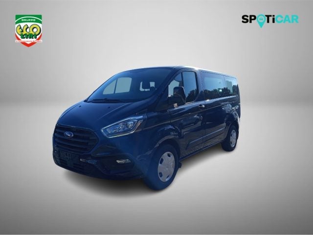 Ford Tourneo Custom 320 2.0 EcoBlue 130CV aut. PC c/sollev. Trend, del 2021, 36.800 km, in vendita a San Giorgio A Liri (FR)