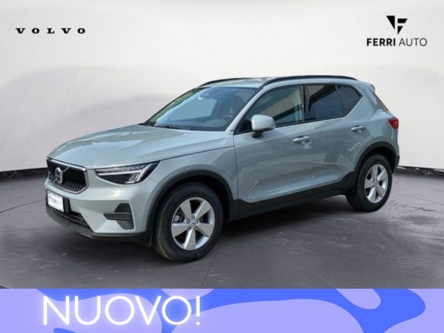 Volvo XC40 B3 automatico Essential nuovo a TAVAGNACCO