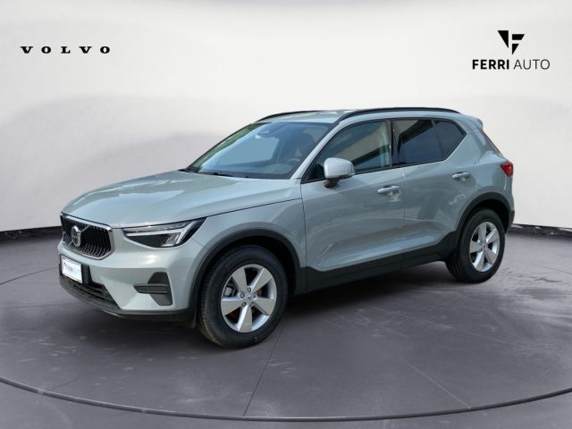 Volvo XC40 B3 automatico Essential nuovo a TAVAGNACCO