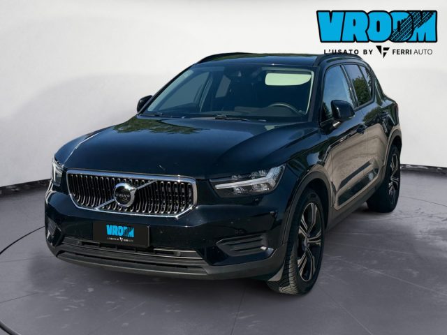 Volvo XC40 T2 Geartronic Momentum Core - foto 1 di 4