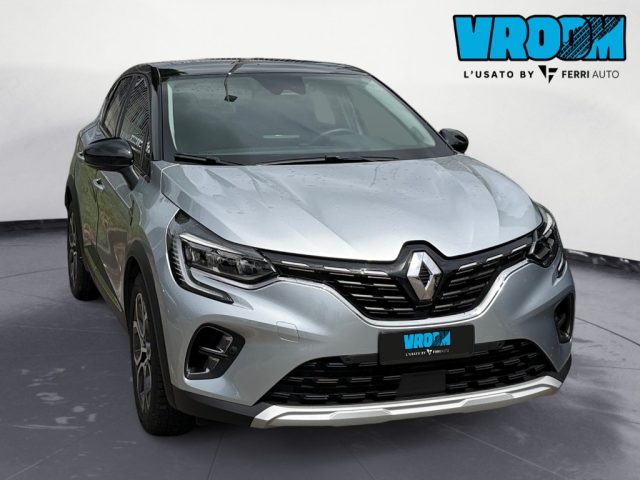Renault Captur Plug-in Hybrid E-Tech 160 CV Initiale Paris - foto 3 di 4