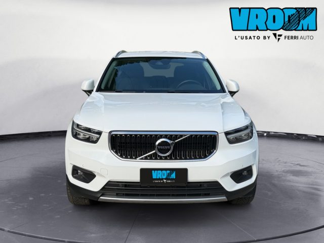 Volvo XC40 D3 Geartronic Momentum Pro - foto 3 di 4