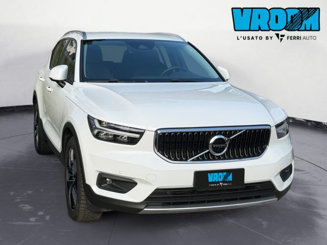 Volvo XC40 D3 Geartronic Momentum Pro - foto 4 di 4
