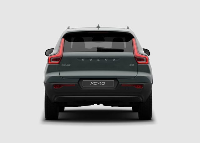 Volvo XC40 B3 automatico Plus Dark - foto 4 di 4