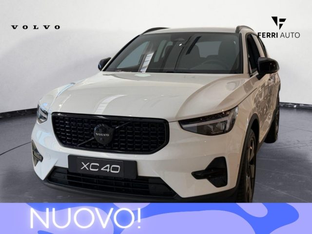 Volvo XC40 B3 automatico Plus Black Edition nuovo a TAVAGNACCO