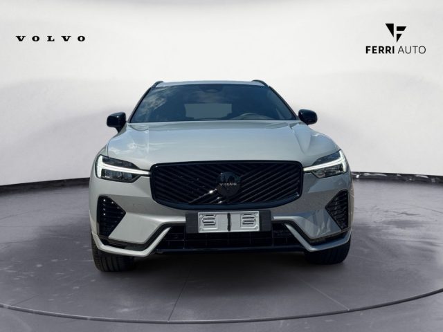 Volvo XC60 B5 AWD automatico Plus Black Edition - foto 3 di 4