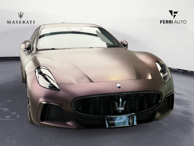 Maserati GranTurismo V6 550 CV AWD Trofeo 75th Anniversary - foto 4 di 4