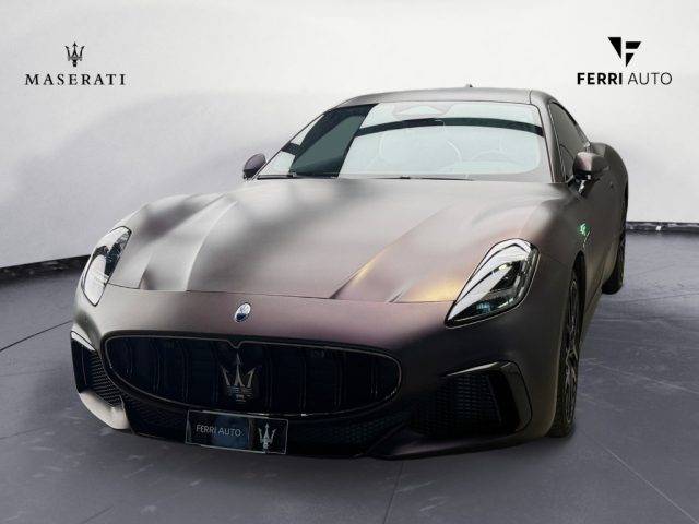 Maserati GranTurismo V6 550 CV AWD Trofeo 75th Anniversary - foto 2 di 4