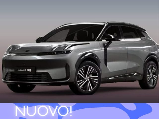 Lynk & Co 8 PHEV Core nuovo a TAVAGNACCO