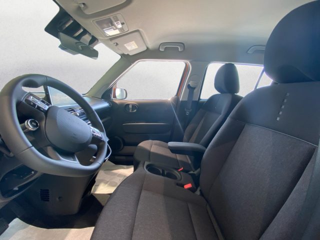 Hyundai Inster 49 kWh XClass - foto 3 di 4