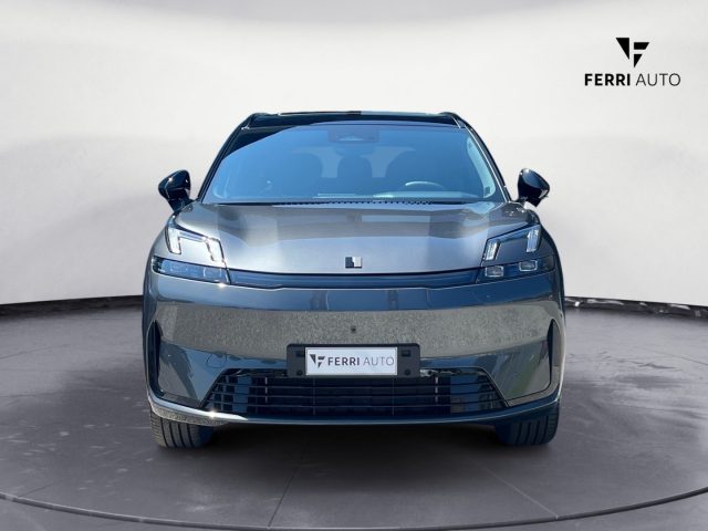 Lynk & Co 8 PHEV More - foto 3 di 4