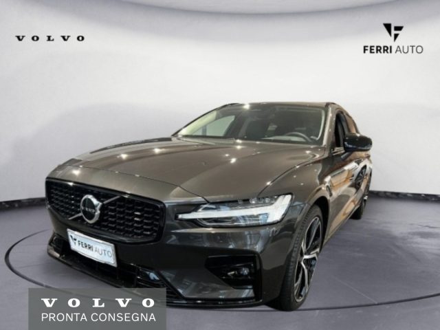 Volvo V60 B4 (d) automatico Plus Dark - foto 3 di 4