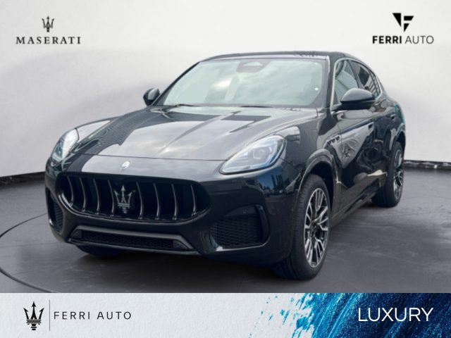 Maserati Grecale MY25 MHEV 250 CV AWD nuovo a TAVAGNACCO