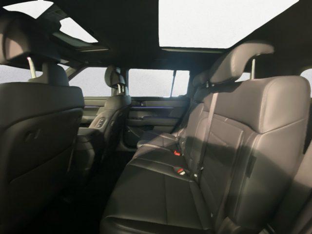 Hyundai SANTA FE 1.6 T-GDi HEV 4WD AT 7 posti XCLASS - foto 3 di 4