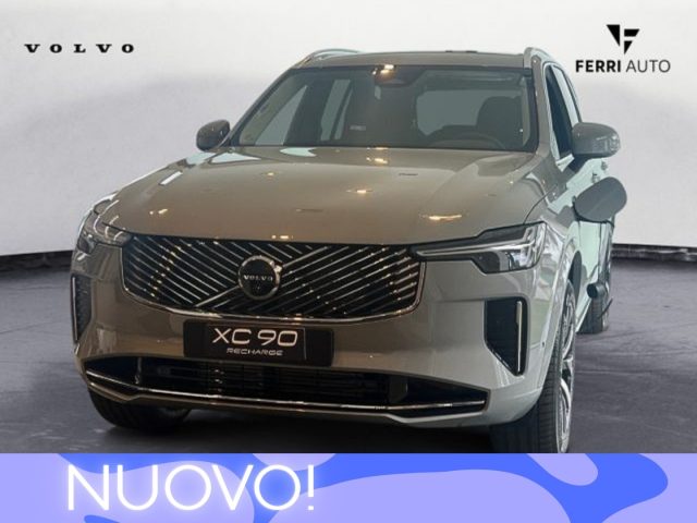 Volvo XC90 T8 Plug-in Hybrid AWD automatico Core Bright nuovo a TAVAGNACCO