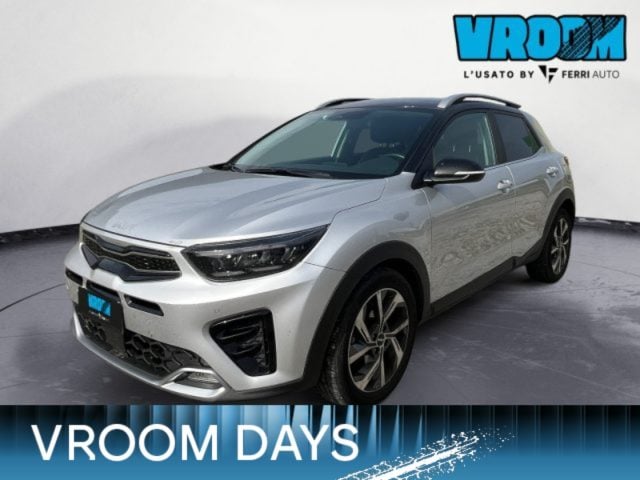 Kia Stonic 1.0 T-GDi 100 CV MHEV iMT GT Line, del 2022, 32.892 km, in vendita a Tavagnacco (UD)