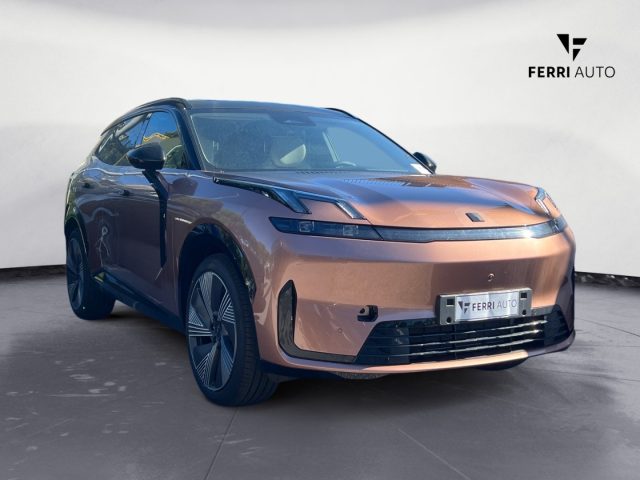 Lynk & Co 8 PHEV More - foto 3 di 4