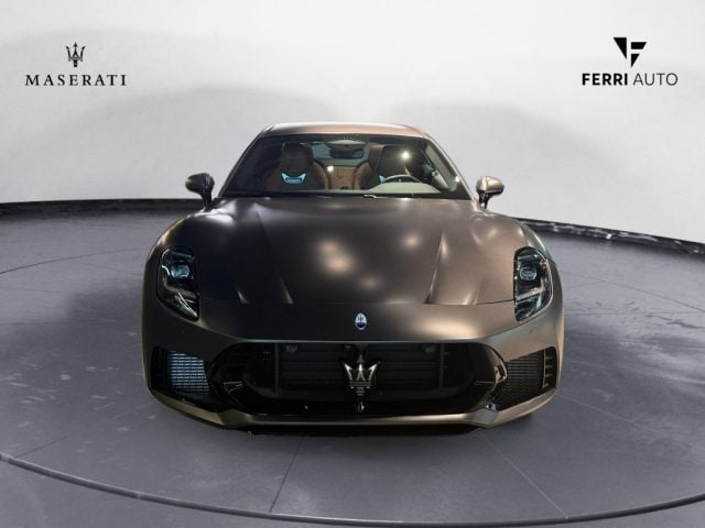 Maserati GranTurismo MY27 V6 490 CV AWD Modena - foto 3 di 4