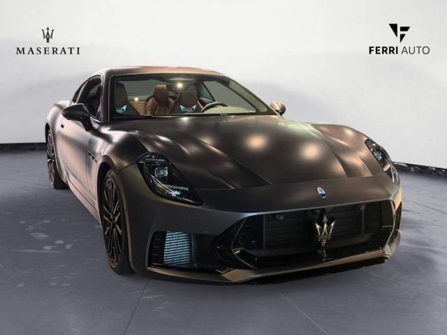 Maserati GranTurismo MY27 V6 490 CV AWD Modena - foto 4 di 4