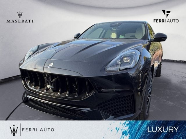 Maserati Grecale MY27 MHEV 250 CV AWD Modena, in vendita a Tavagnacco (UD)