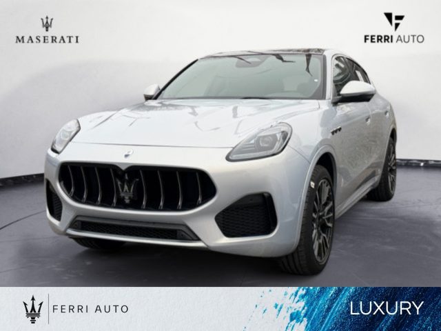 Maserati Grecale MY26 MHEV 250 CV AWD nuovo a TAVAGNACCO