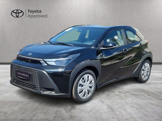 Toyota Aygo X 1.5 Hybrid 115 CV 5 porte km 0 a ROMA