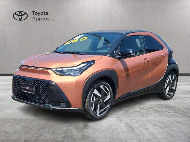 Toyota Aygo X 1.5 Hybrid 115 CV 5 porte Premium km 0 a ROMA