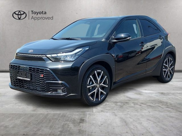 Toyota Aygo X 1.5 Hybrid 115 CV 5 porte GR Sport km 0 a ROMA