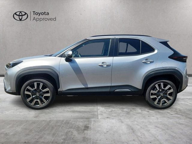 Toyota Yaris Cross 1.5H (130CV) Lounge E-CVT - foto 4 di 4