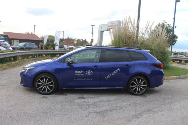 Toyota Corolla GR SPORT 1.8 Hybrid Touring Sports - foto 4 di 4