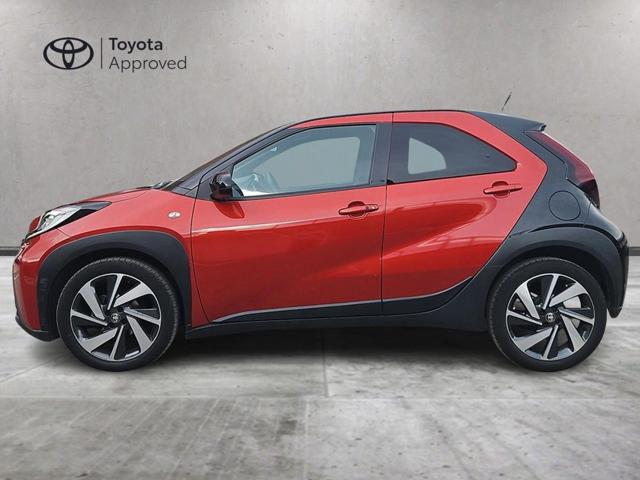 Toyota Aygo X 1.0 VVT-i 72 CV 5 porte Lounge - foto 3 di 4
