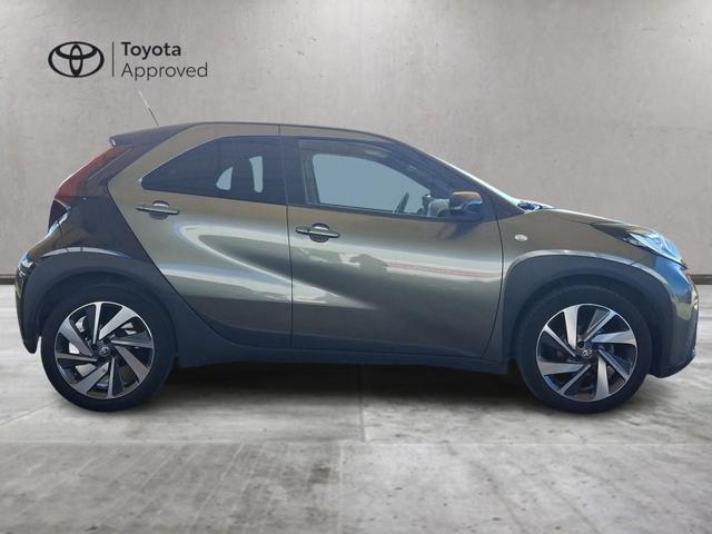 Toyota Aygo X 1.0 VVT-i 72 CV 5 porte Lounge S-CVT - foto 4 di 4