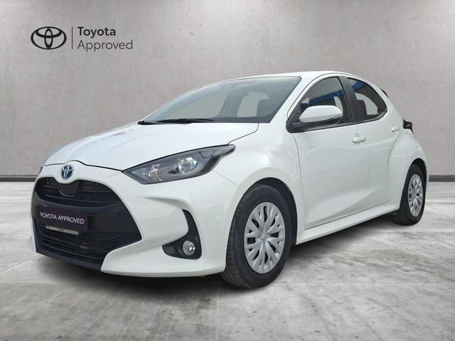Toyota Yaris 1.5 Hybrid 5 porte Business usato a ROMA