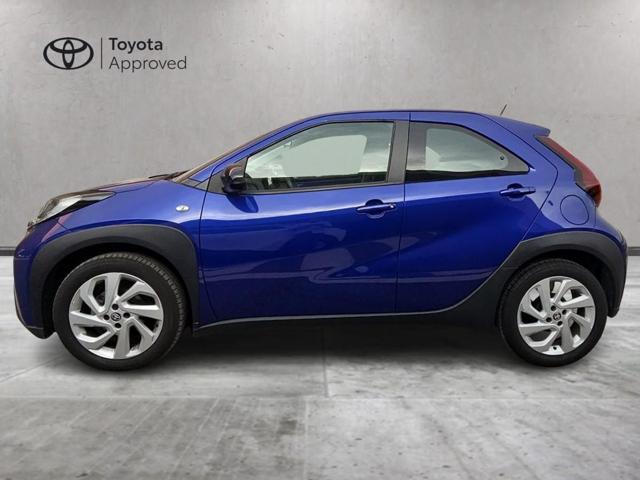 Toyota Aygo X 1.0 VVT-i 72 CV 5 porte Active - foto 3 di 4