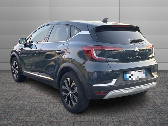 Renault Captur TCe 100 CV GPL Techno - foto 4 di 4