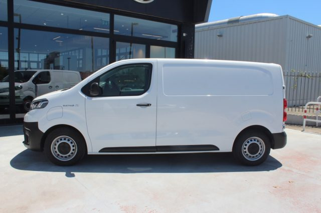 Toyota Proace Electric 50kWh PL-TN Furgone Medium 4p. 10q Active - foto 3 di 4