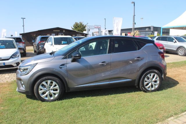Renault Captur Plug-in Hybrid E-Tech 160 CV Intens - foto 3 di 4