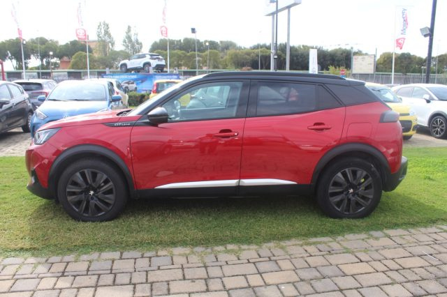 Peugeot 2008 PureTech 130 S&S EAT8 GT Line - foto 2 di 4