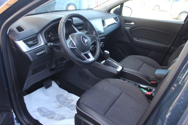 Renault Captur Full Hybrid E-Tech 145 CV Techno, del 2022, 61.831 km, in vendita a Roma (RM)