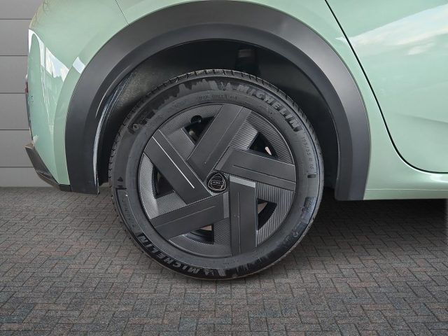Lancia Ypsilon Hybrid e-DCT Edizione Cassina - foto 3 di 4