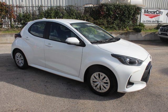 Toyota Yaris 1.5 Hybrid 5 porte Active usato a ROMA