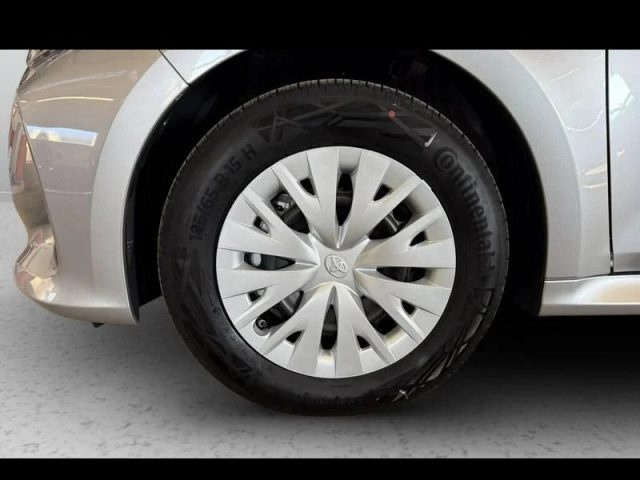Toyota Yaris 1.5 Hybrid 5 porte Active, del 2025, 11.872 km, in vendita a Roma (RM)